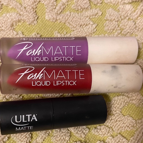 Matte liquid lipstick - Picture 3 of 3